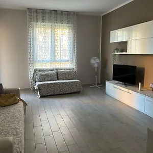 Appartamento Veronica, Per Lavoro E Relax, Corsico