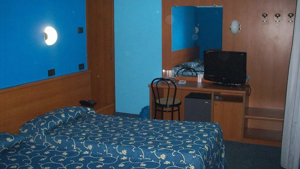 Hotel Naviglio Grande Corsico İtalya